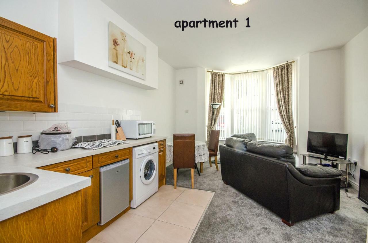 Welsh Cosy Apartments 랜디드노 외부 사진